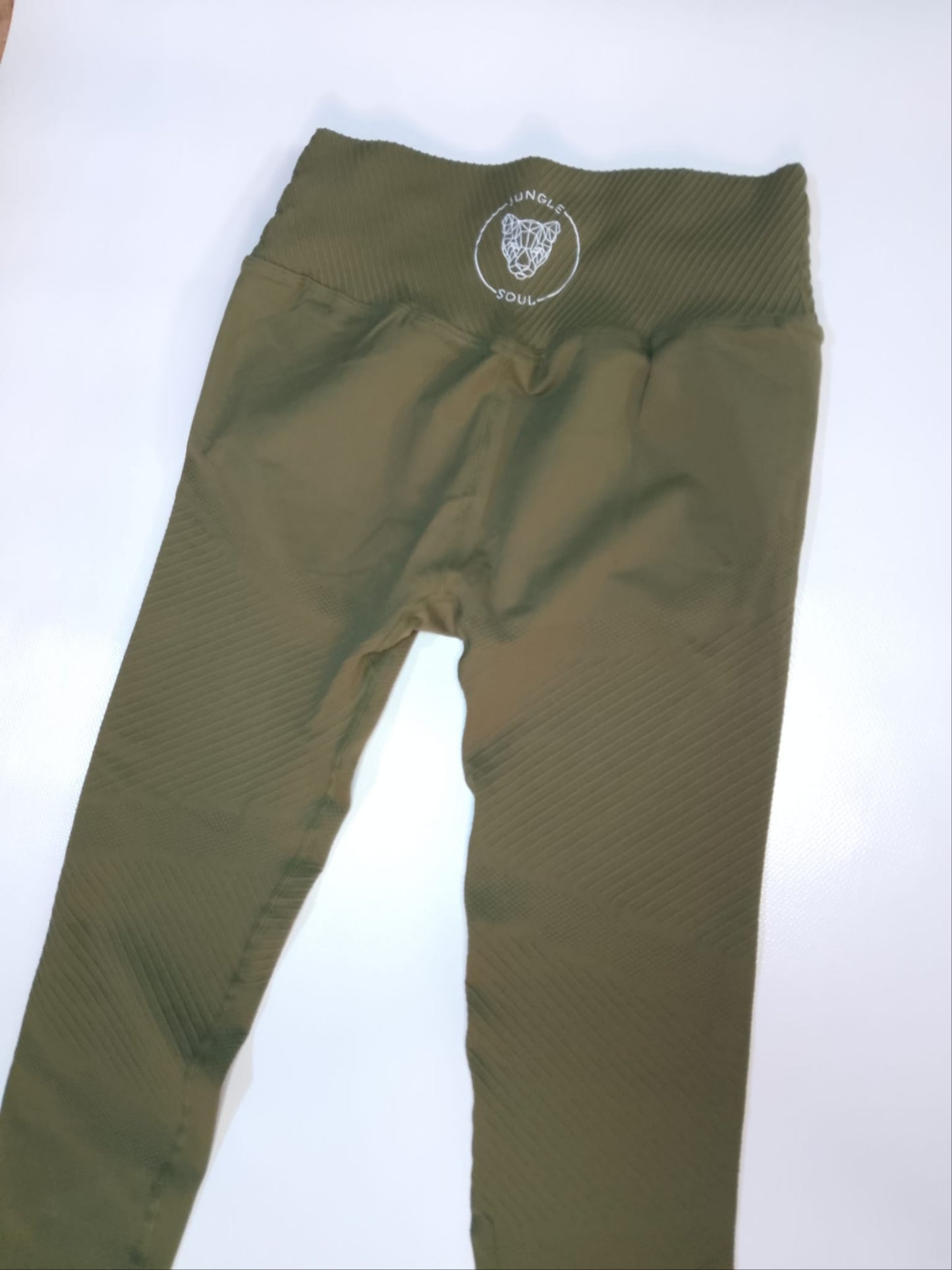 CONJUNTO TOBILLERO DEPORTIVO MODELO SELVA 🟢